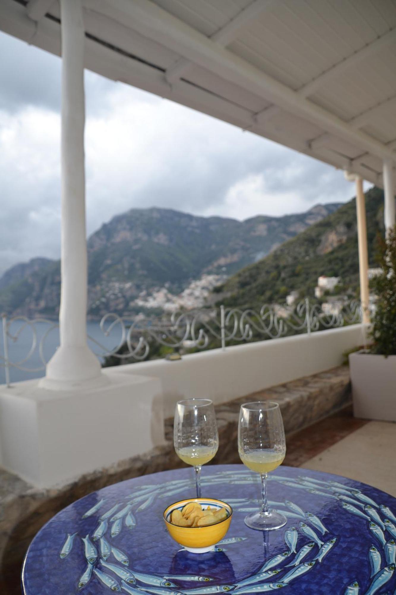 Villa Santa Chiara Positano Suites Kültér fotó