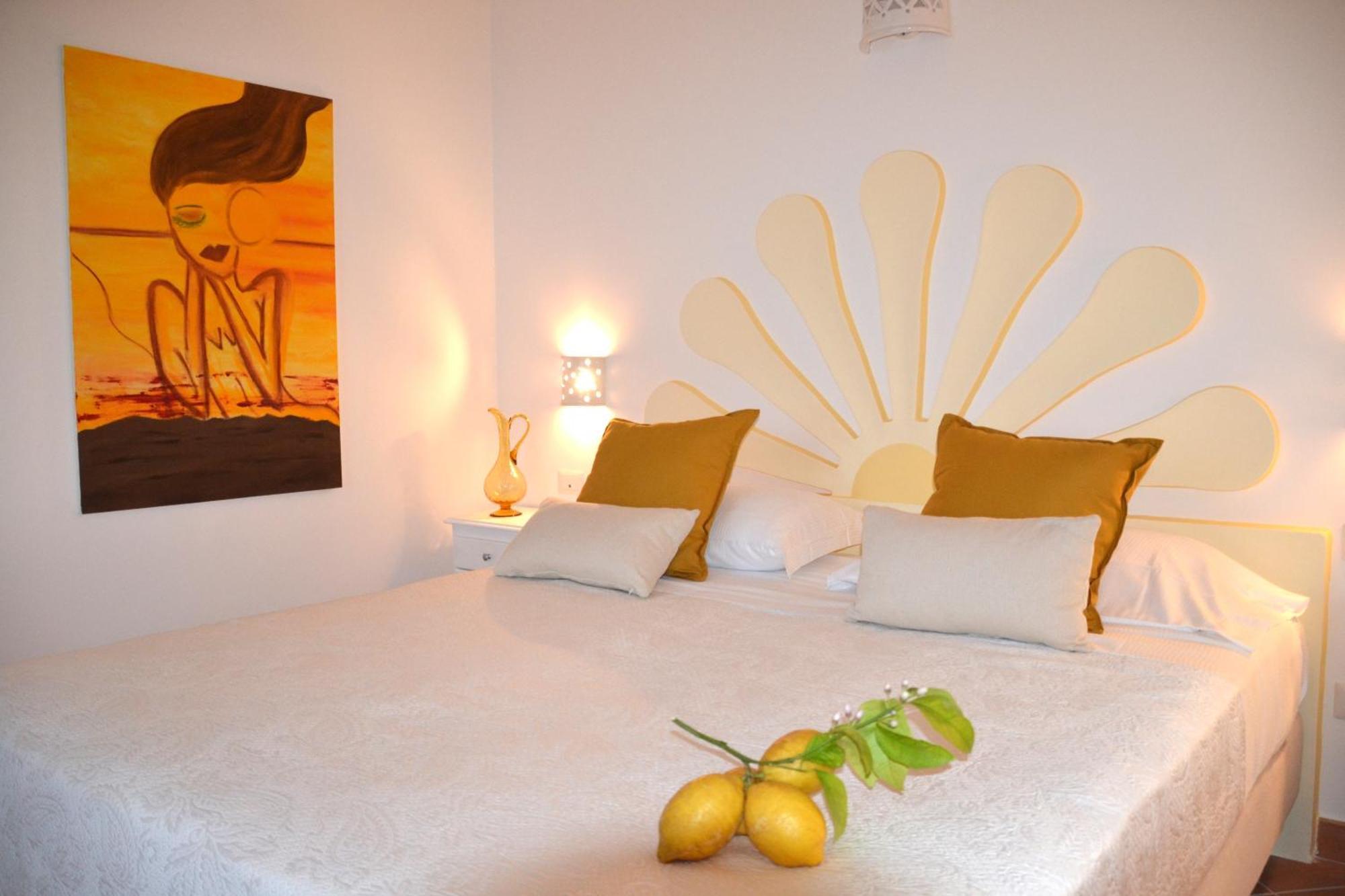 Villa Santa Chiara Positano Suites Kültér fotó