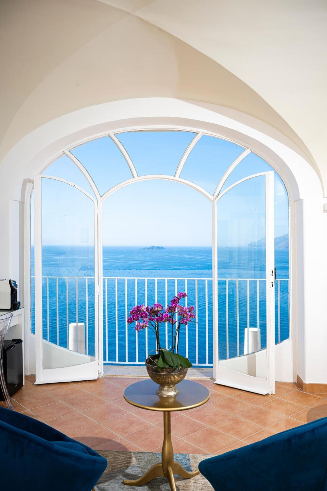 Villa Santa Chiara Positano Suites Kültér fotó